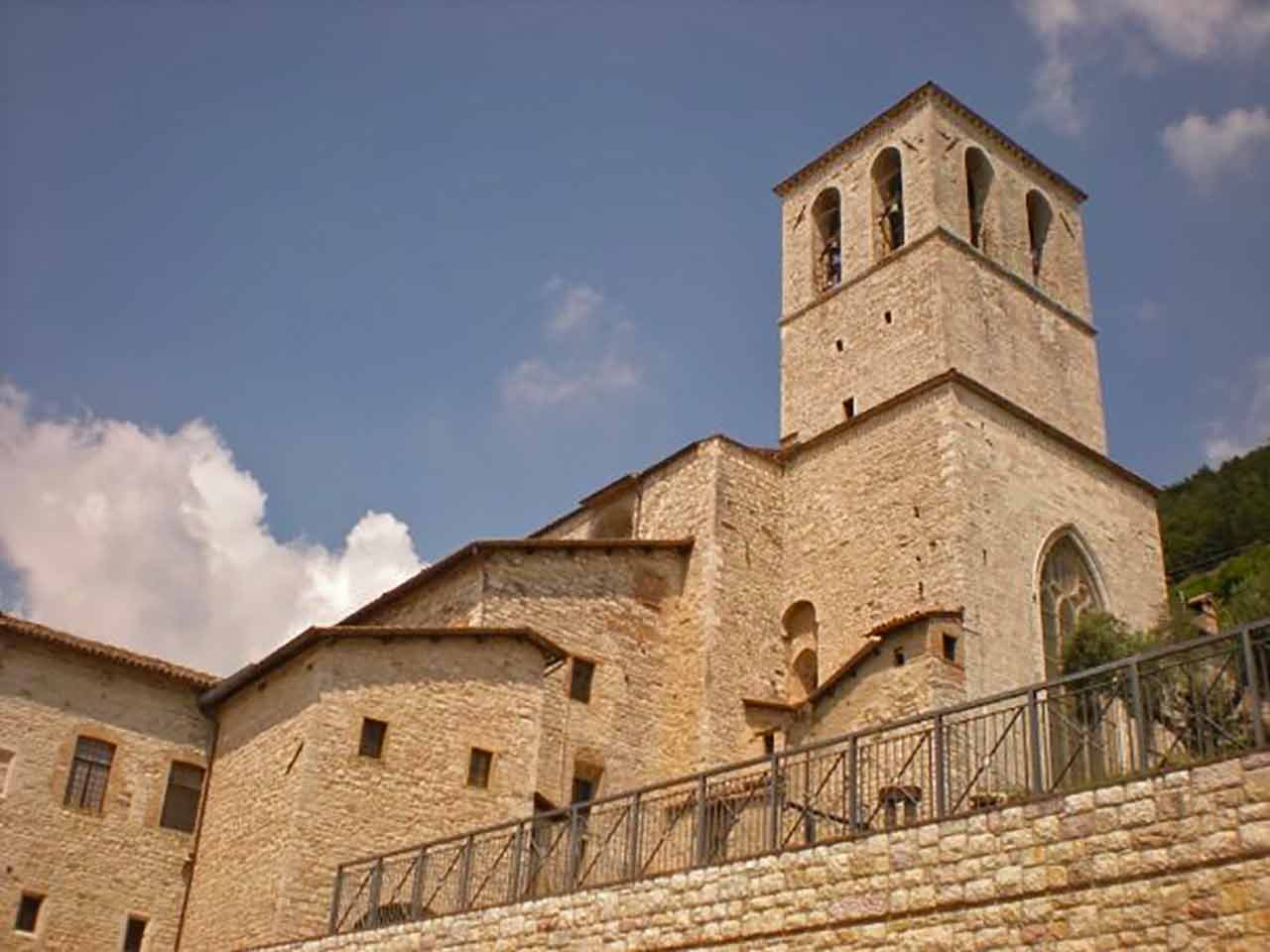Duomo di Gubbio - In viaggio con Giuseppe verso Gubbio