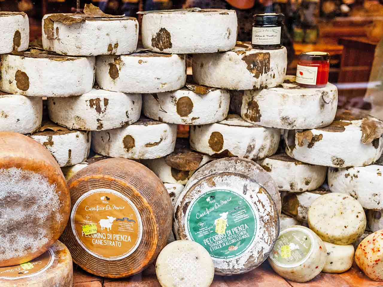 Formaggi tipici senesi