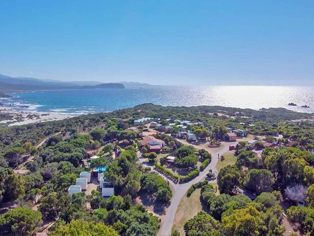 Il Camping La Liccia a Santa Teresa di Gallura, uno tra i migliori campeggi in Sardegna secondo il PLEINAIRCLUB.