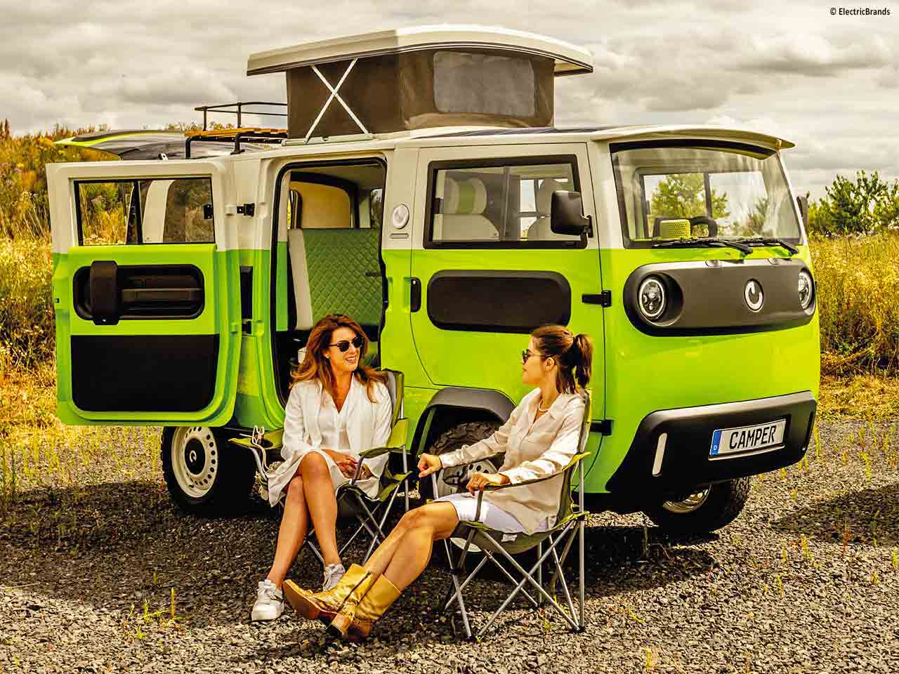 In campeggio con ElectricBrands XBUS, il camper che si può guidare a 16 anni
