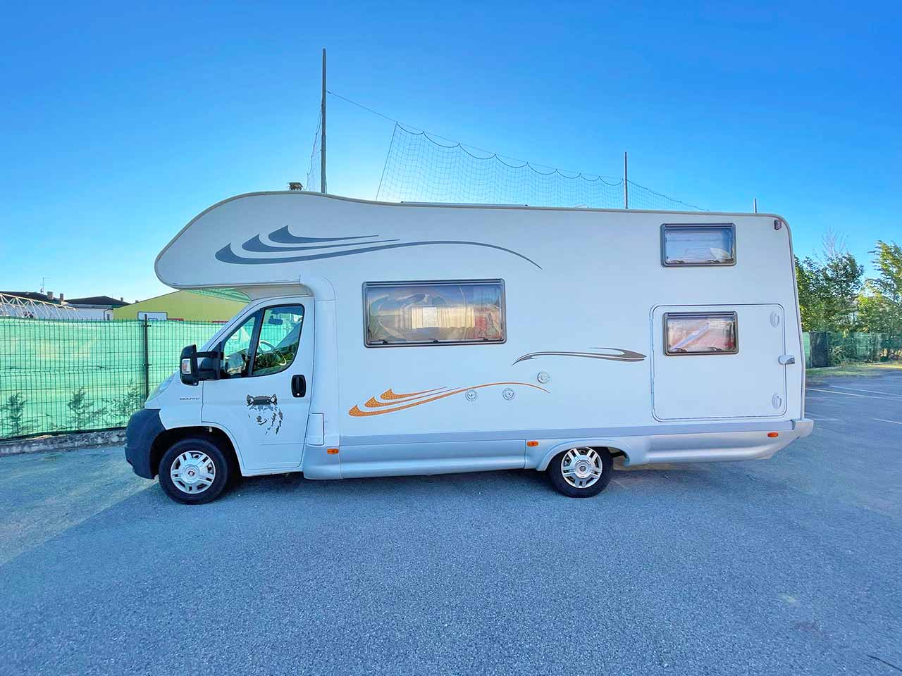 Luca e Danila dal Cilento su Rai1: Sparthago, il camper dellequipaggio