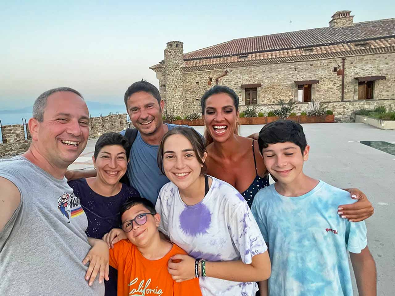 Luca e Danila dal Cilento su Rai1: lequipaggio con Tinto e Roberta Morise