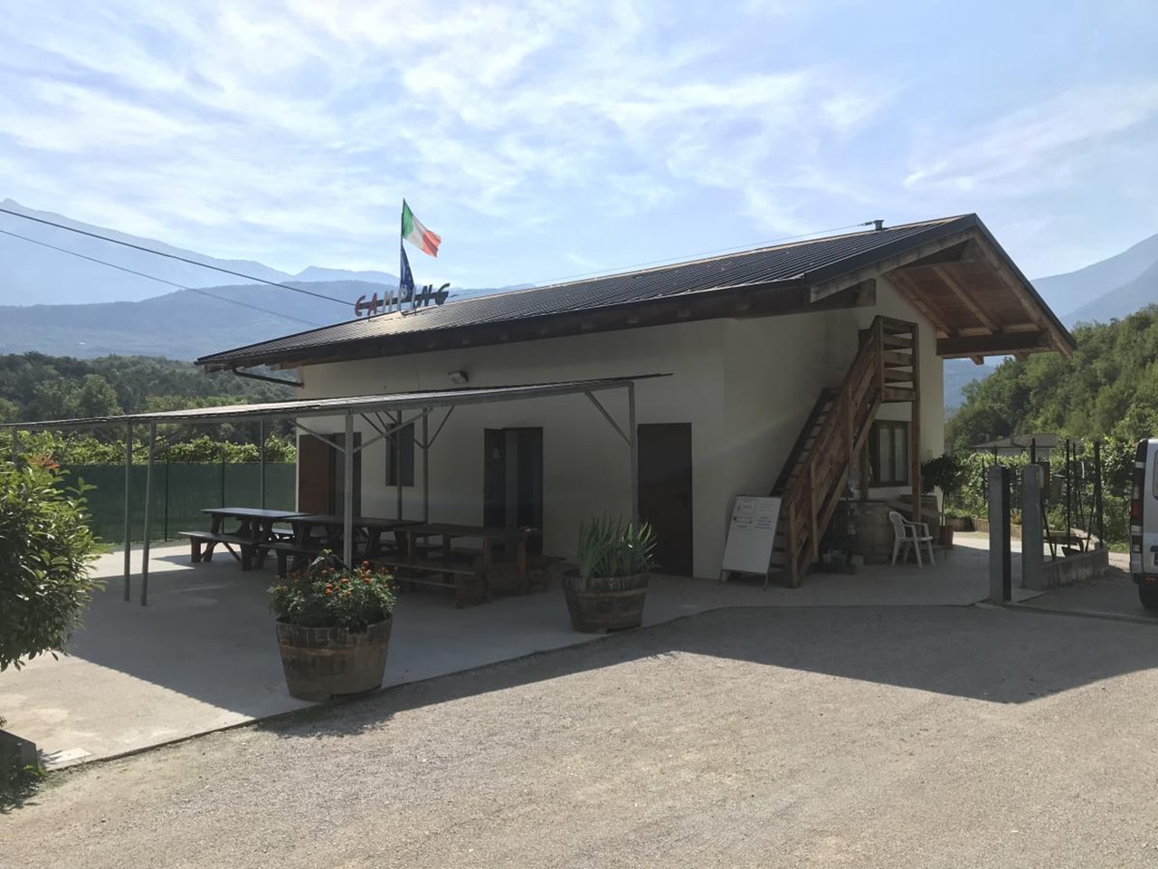 I migliori campeggi sulla App PLEINAIRCLUB: lAgricampeggio Paolino a Pietramurata di Dro (TN).