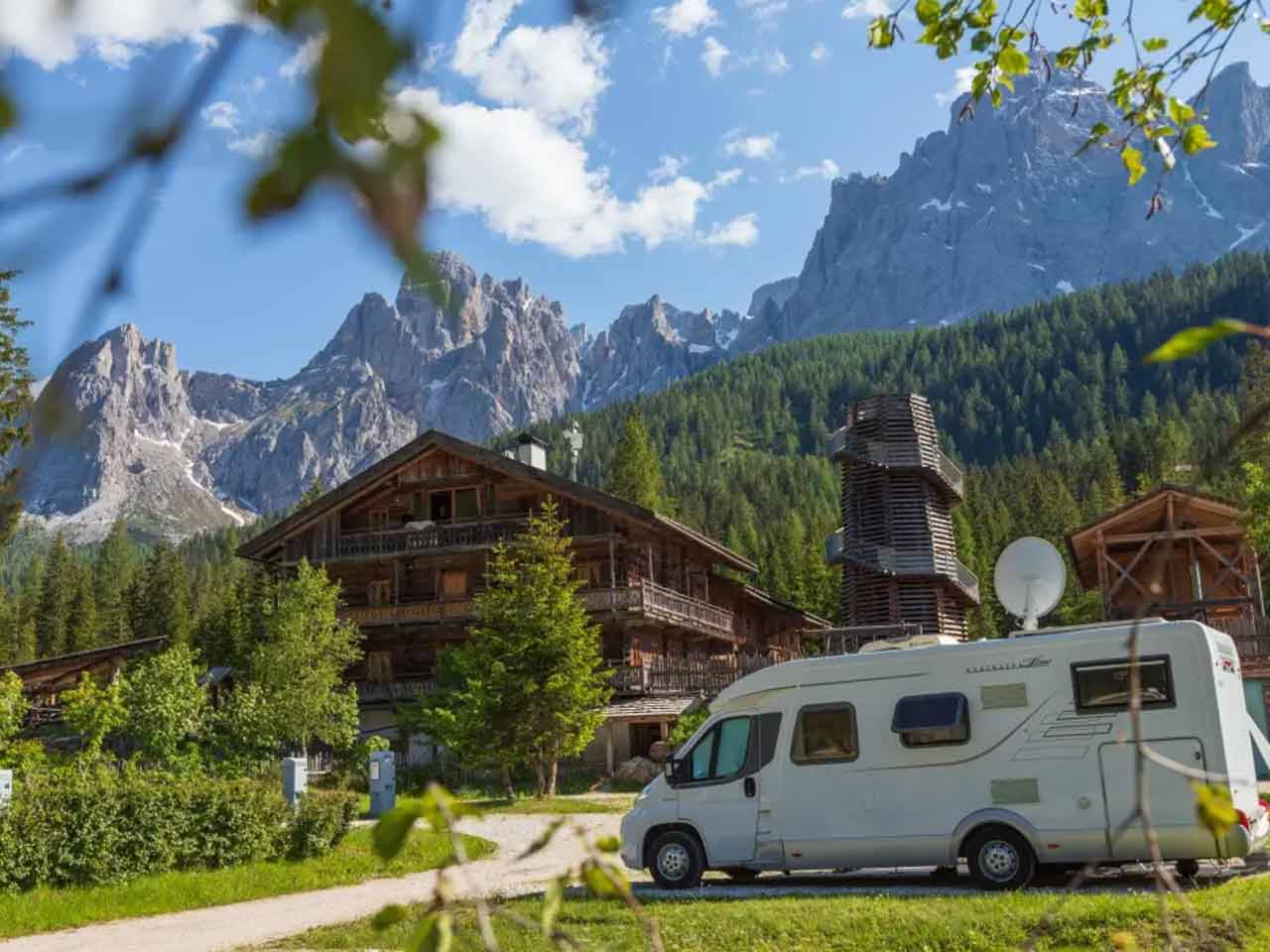 Il Caravan Park Sexten a Moso di Sesto (BZ).