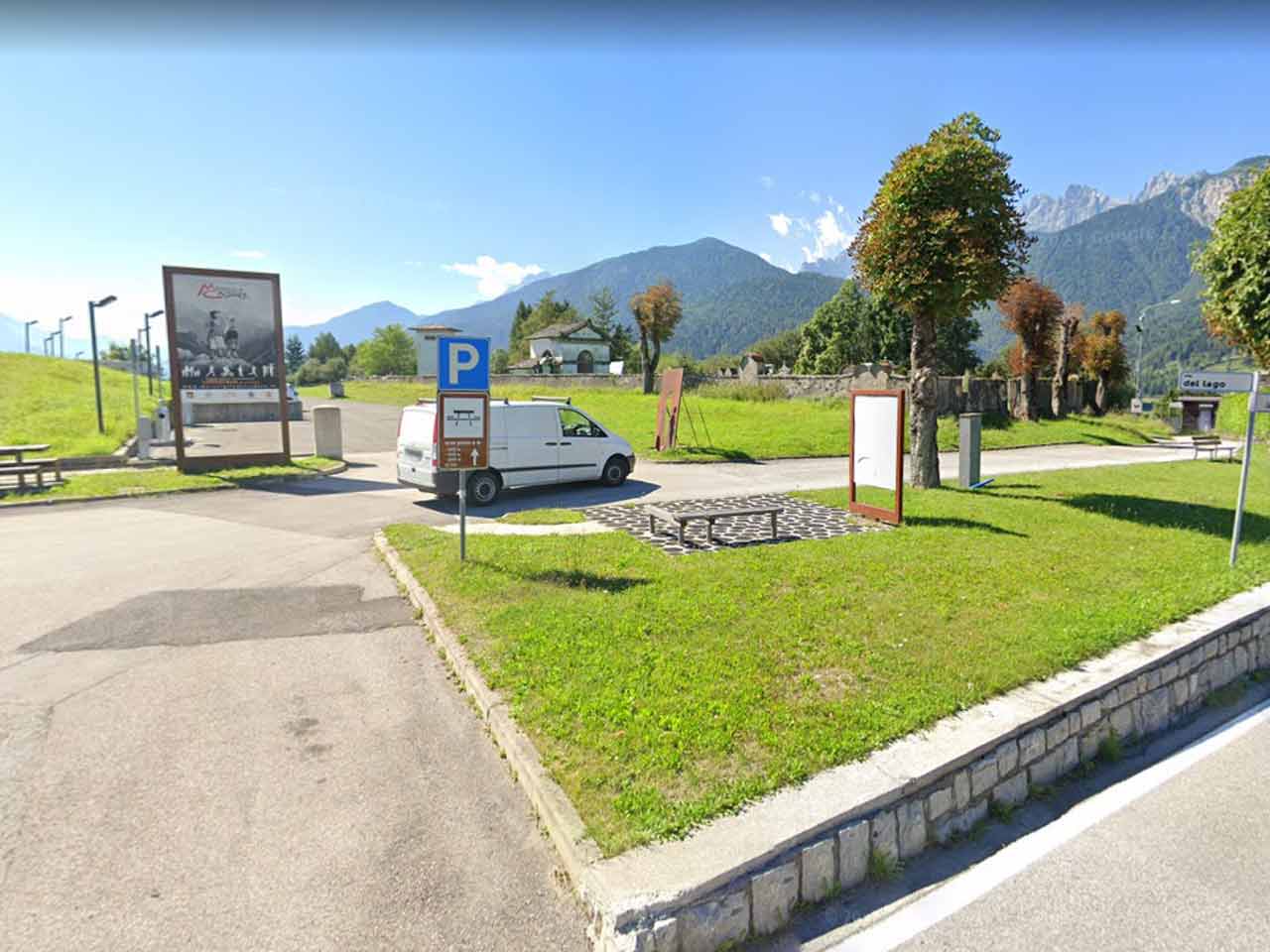 Area sosta camper lorenzago di cadore