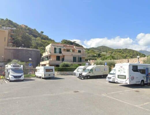PUNTO SOSTA PIETRA LIGURE
