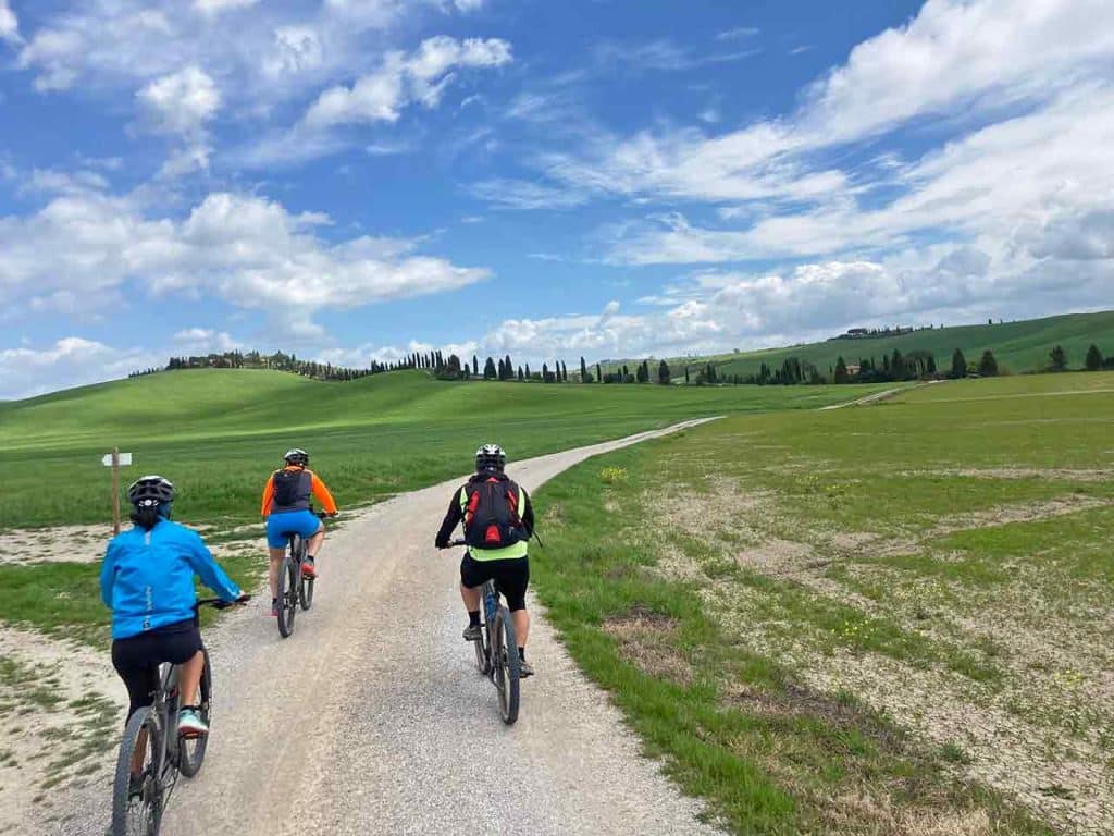Una delle escursioni in mountain bike proposta da Crete MTB Experience, che puoi effettuare usufruendo degli  sconti per le attività outdoor offerti dal PLEINAIRCLUB.