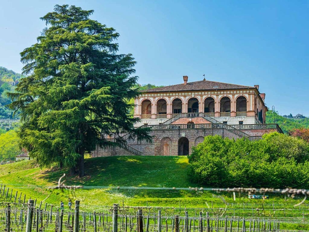 Villa dei Vescovi a Luvigliano di Torreglia, una delle attrazioni da visitare durante un tour sui Colli Euganei in camper.