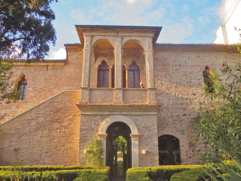 La Casa del Petrarca ad Arquà Petrarca (PD), inserito nella rete dei Musei Civici di Padova.