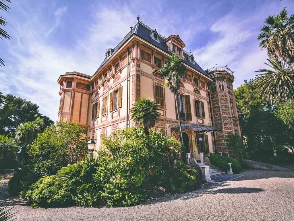 Villa Nobel a Sanremo, una delle tappe suggerite dal PLEINAIRCLUB per un tour in Liguria in camper lungo la Riviera dei Fiori.