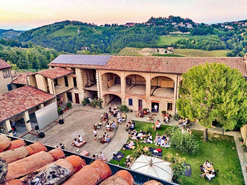 Gli sconti delle cantine per il vino: la cantina i Cinque Quinti a Cella Monte (AL).