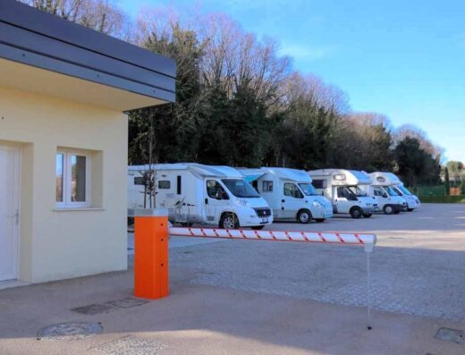 AREA IN CAMPER VOLTA MANTOVANA