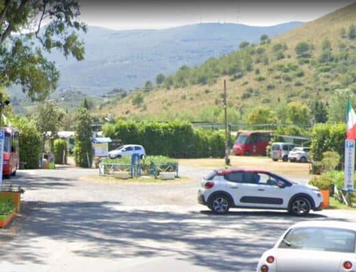 AREA SOSTA CAMPER DA RENZO