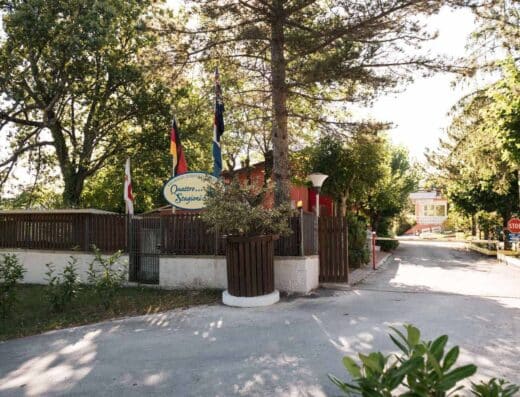 CAMPING VILLAGGIO QUATTRO STAGIONI