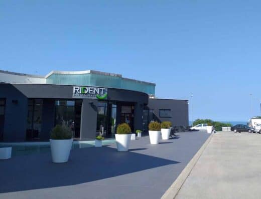 RIDENT POLICLINICI DENTALI – POREC