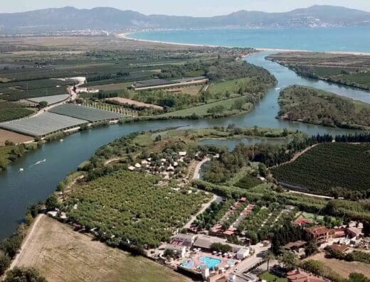 CAMPING SÈNIA RIU