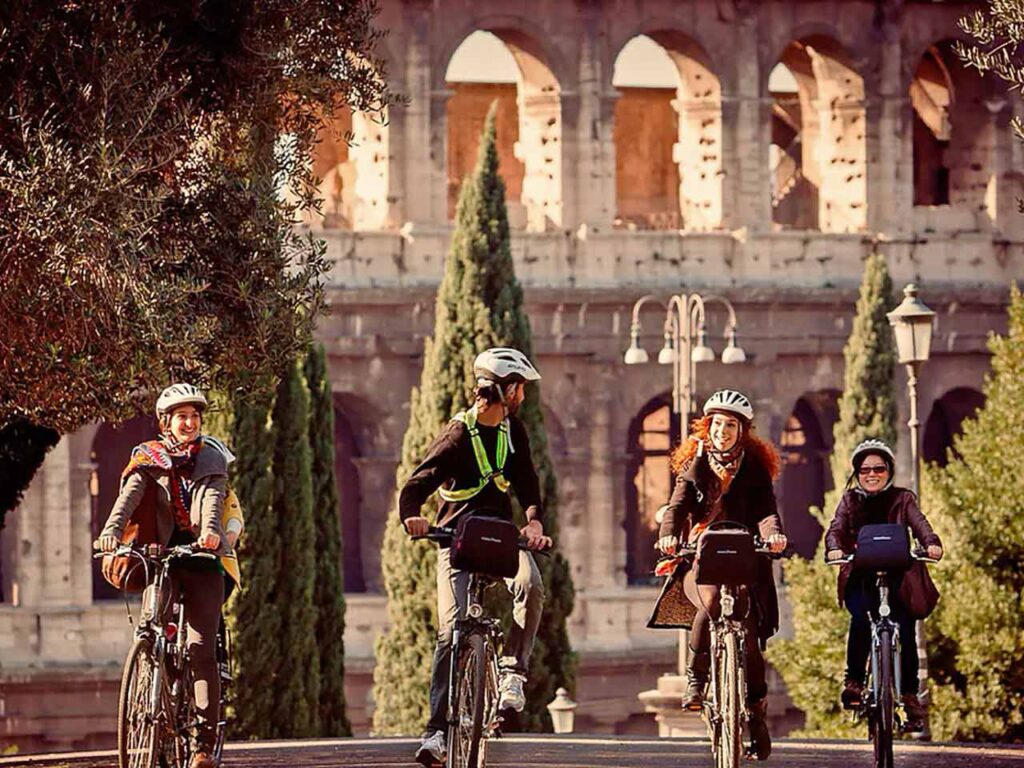 Roma in bici ed e-bike con le Promo Club: TopBike Rental & Tours.