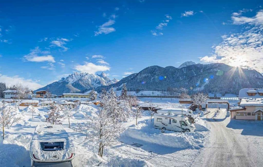Le aree di sosta e i campeggi dove sostare in montagna: il Camping Olympia a Dobbiaco (BZ).