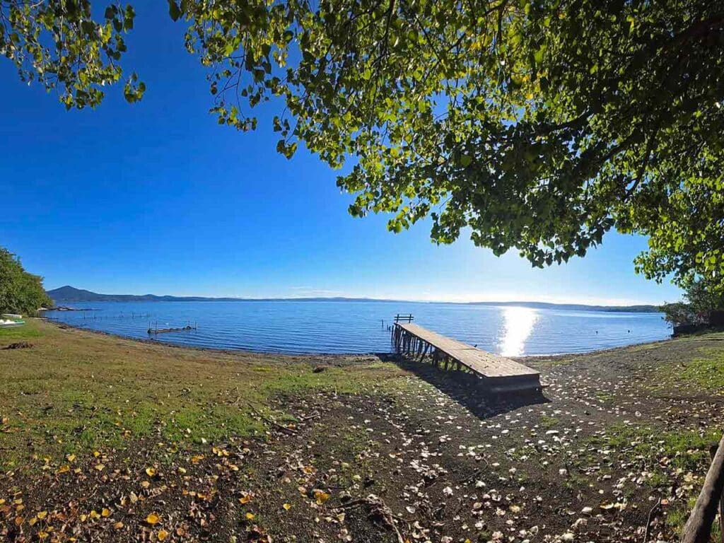 Il pontile del campeggio.