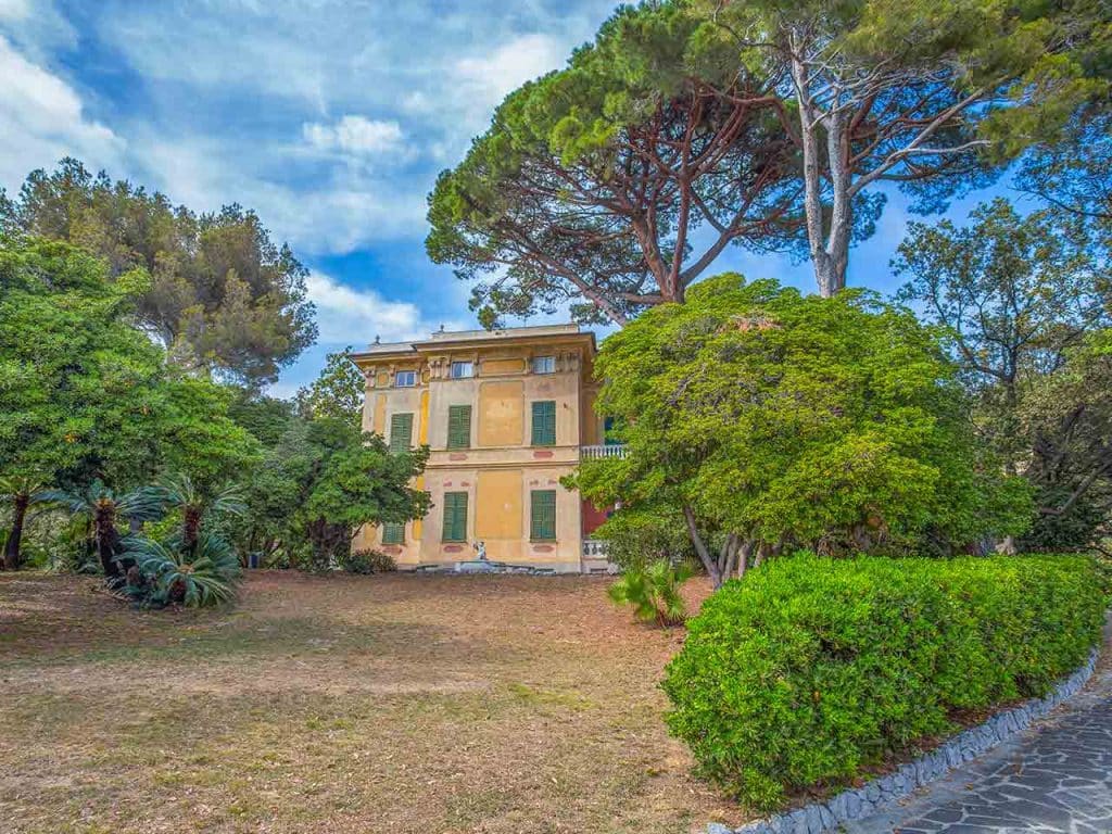 Il museo di Villa Giannettino Luxoro a Genova Nervi.