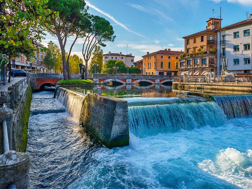 Il fiume Sile e il Ponte San Martino a Treviso.