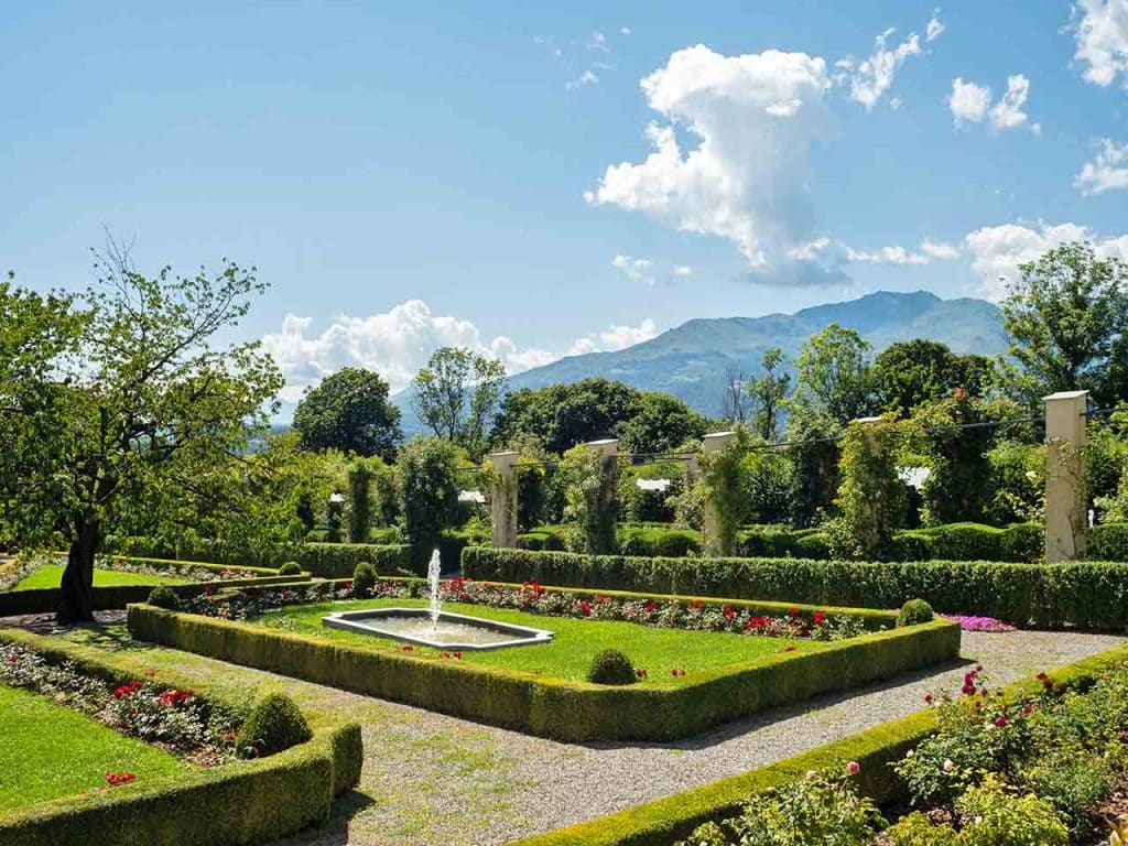 Biella in camper a Biella e dintorni: il giardino di Palazzo Gromo Losa a Biella.