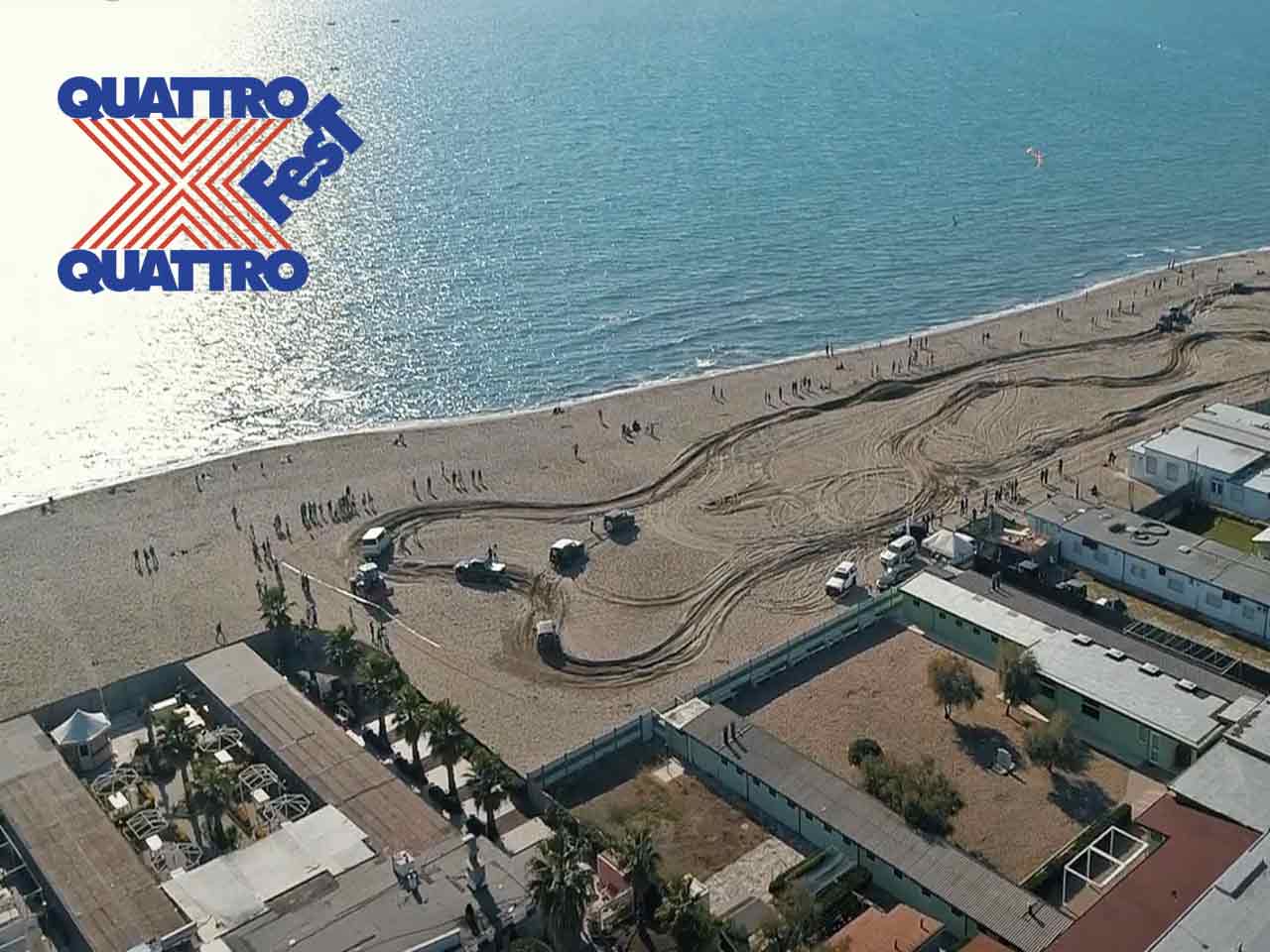 La pista sulla spiaggia del 4x4 Fest a Carrara, al quale puoi partecipare approfittando dello sconto offerto dal PLEINAIRCLUB.