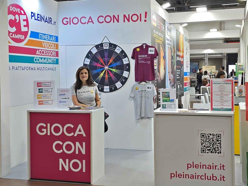 Il tiro al bersaglio Mira al Gadget è il nuovo gioco del PLEINAIRCLUB al Salone del Camper di Parma.
