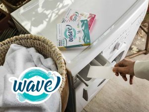 Il detersivo in fogli Wave Washing, che puoi acquistare con lo sconto offerto dalla tessera del PLEINAIRCLUB.