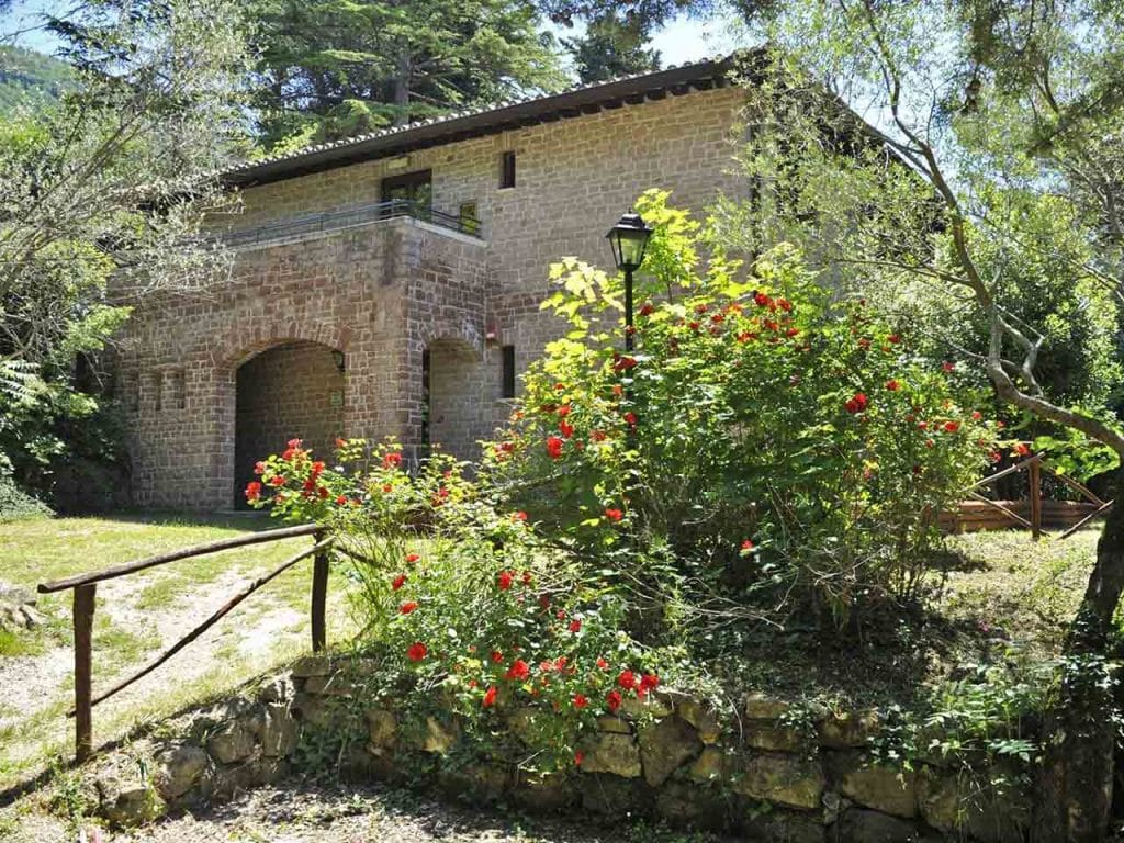 L'ostello del Camping Fontemaggio ad Assisi (PG).