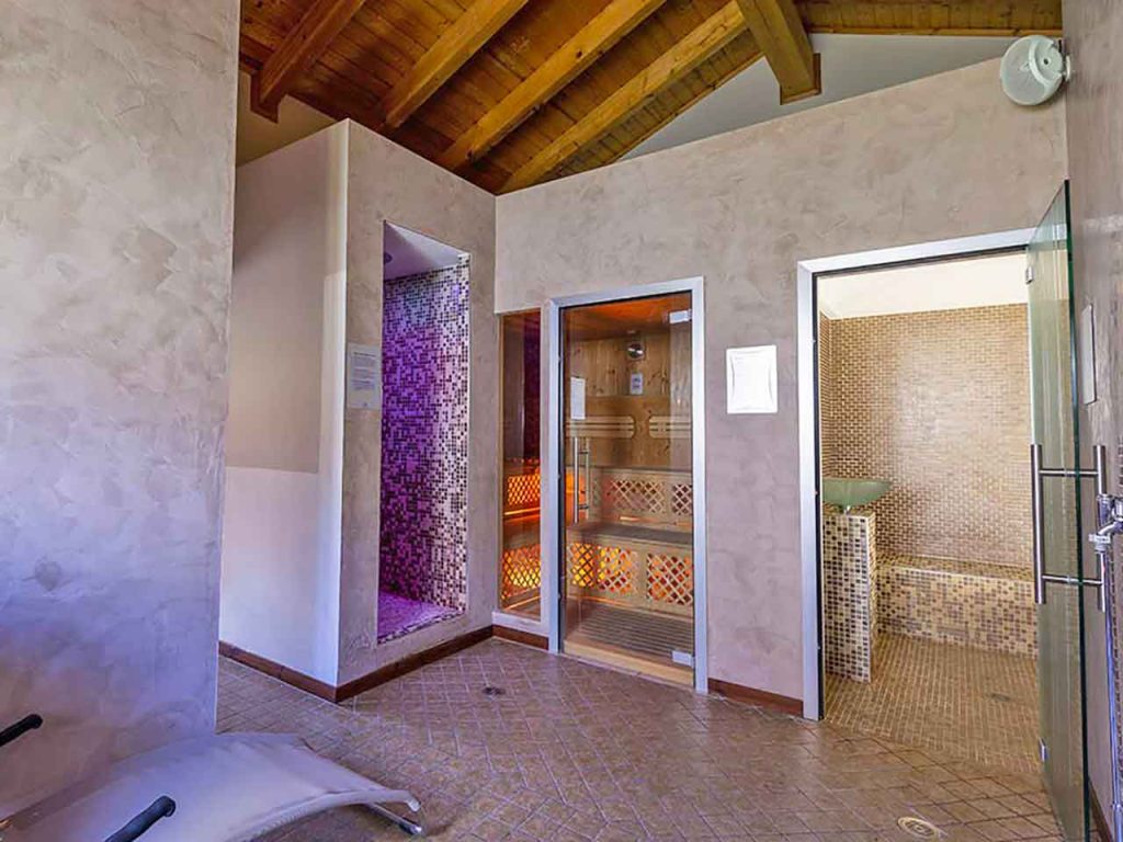 La spa I Cinque Elementi del Camping Margherita a Gressoney-Saint-Jean (AO), uno dei campeggi con centro benessere suggeriti dal PLEINAIRCLUB.