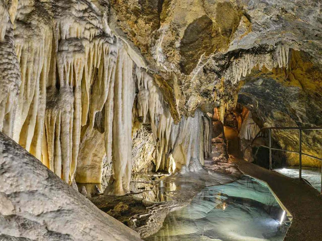 La Grotta del Vento a Fornovolasco di Fabbriche di Vergemoli (LU), dove puoi approfittare degli sconti per le grotte in convenzione offerti dalla tessera del PLEINAIRCLUB.