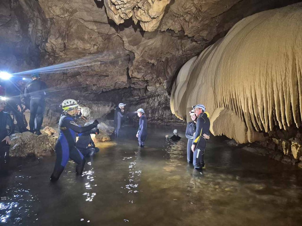 Le Grotte di Falvaterra a Falvaterra (FR), dove puoi approfittare degli sconti per le grotte in convenzione offerti dalla tessera del PLEINAIRCLUB.