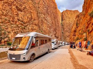 Il Grand Tour in Marocco organizzato nel 2025 da Io Viaggio in Camper, azienda in cui puoi approfittare degli sconti per i tour operator e le agenzie di viaggio offerti dalla tessera del PLEINAIRCLUB.