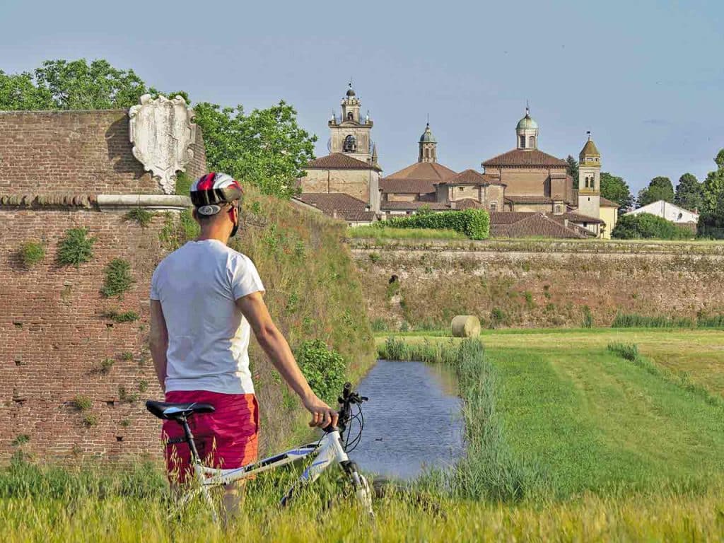 Una delle attività all'aria aperta proposta nell'ambito di IT.A.CÀ., uno degli eventi del mese per i camperisti consigliati dal PLEINAIRCLUB ad agosto.