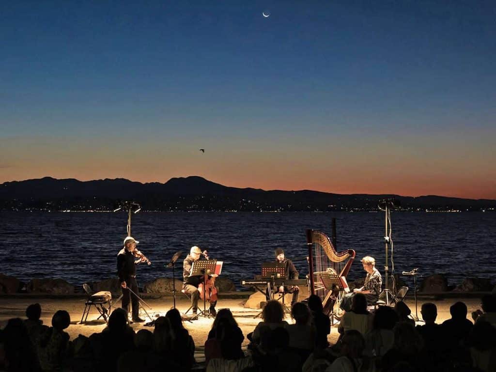 Il Gruppo Caronte durante uno dei suoi concerti.