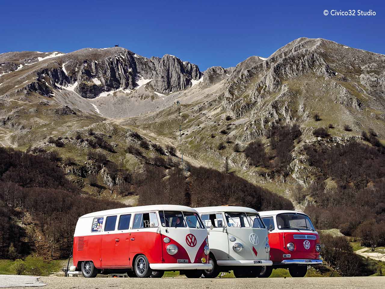 Il raduno di furgoncini Volkswagen d'epoca Matese Volks Camp a Campitello Matese (CB), uno degli eventi del mese per i camperisti da non perdere secondo il PLEINAIRCLUB.