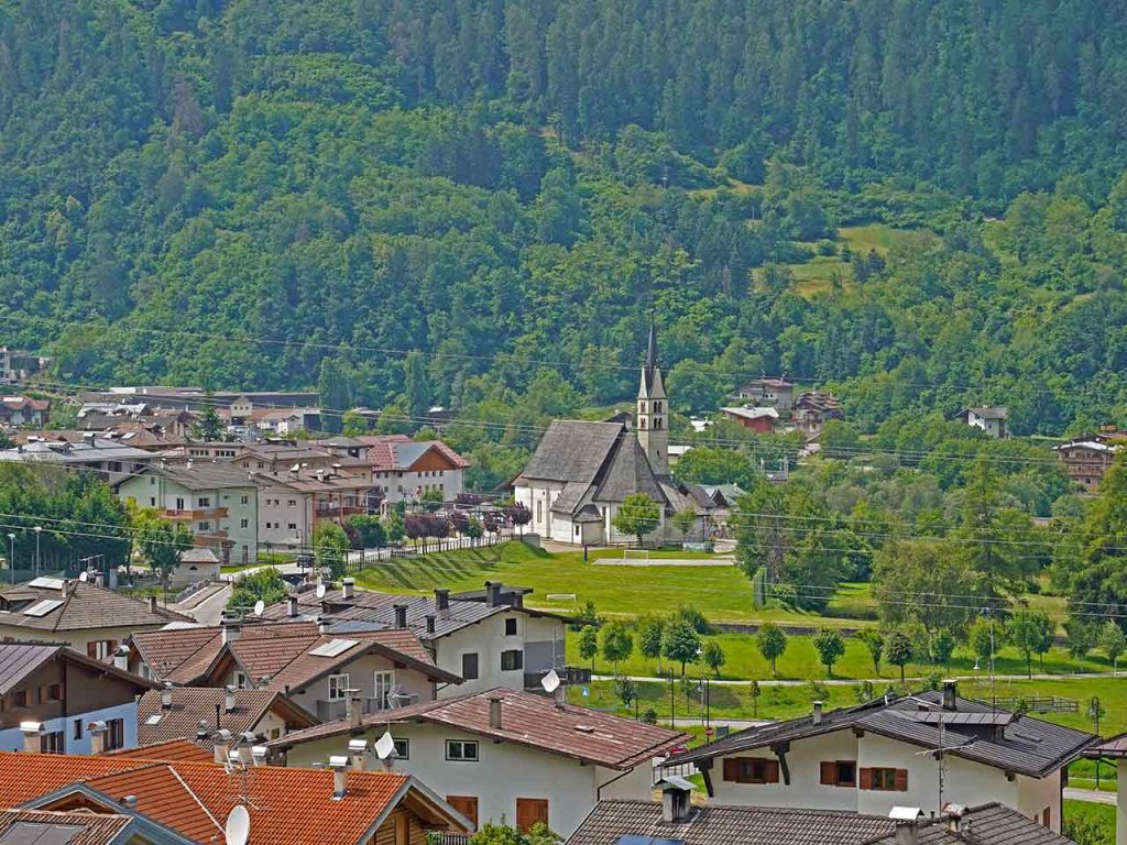Dimaro, nel comune sparso di Dimaro Folgarida: visitarlo è una delle cose da fare questa estate in camper suggerite dal PLEINAIRCLUB.