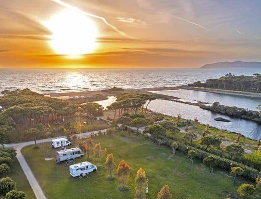 AREA SOSTA CAMPER NOMAD ARGENTARIO