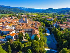 Veduta aerea di Cividale del Friuli, la meta del tour a Cividale del Friuli in camper consigliato dal PLEINAIRCLUB.